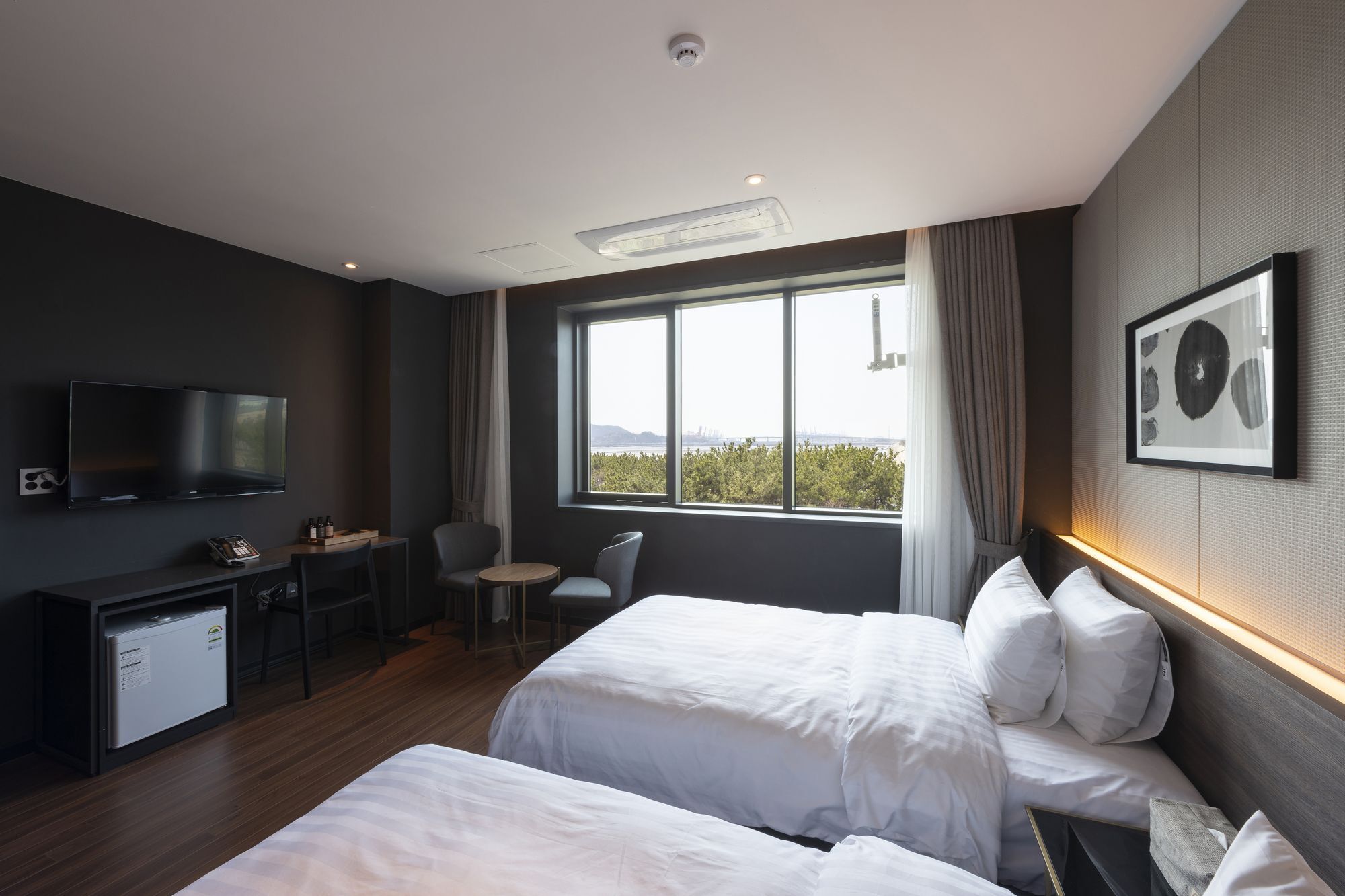 Brown-Dot Hotel Shinho Busan Exterior foto
